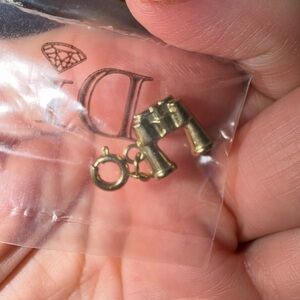 GRANDMAS JEWELRY. DIAMONDS INTERNATIONAL Gold Binocular Charm. MUST BE BUNDLED
